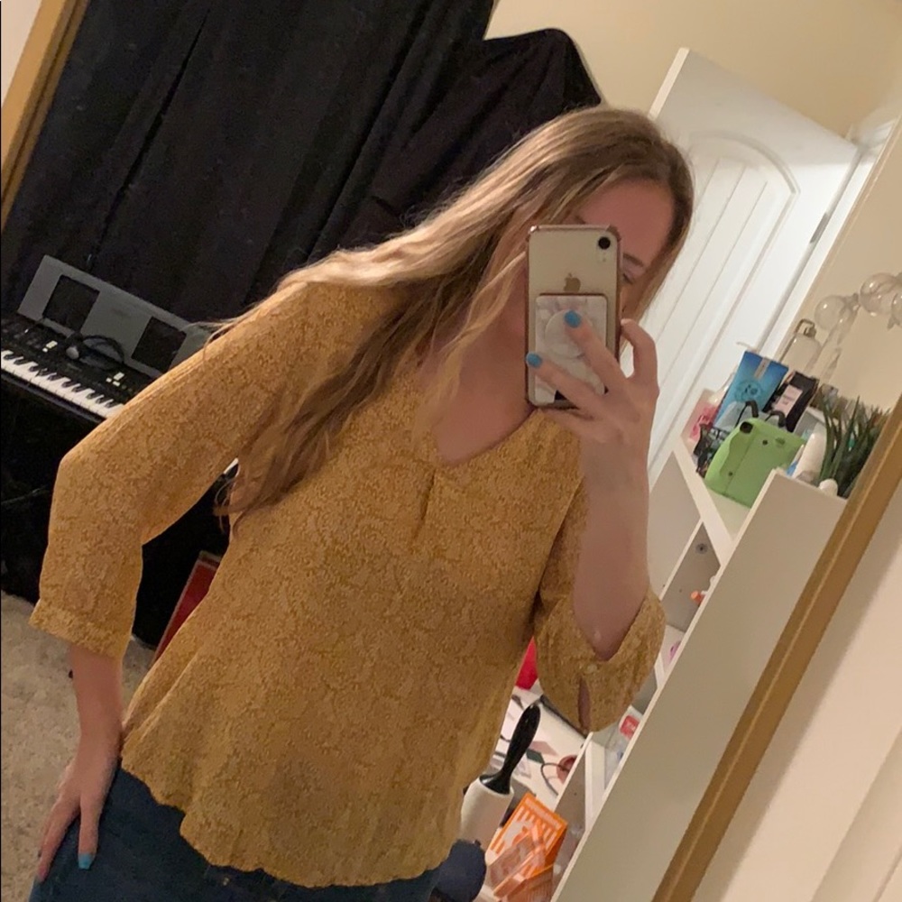 Gap Shirt